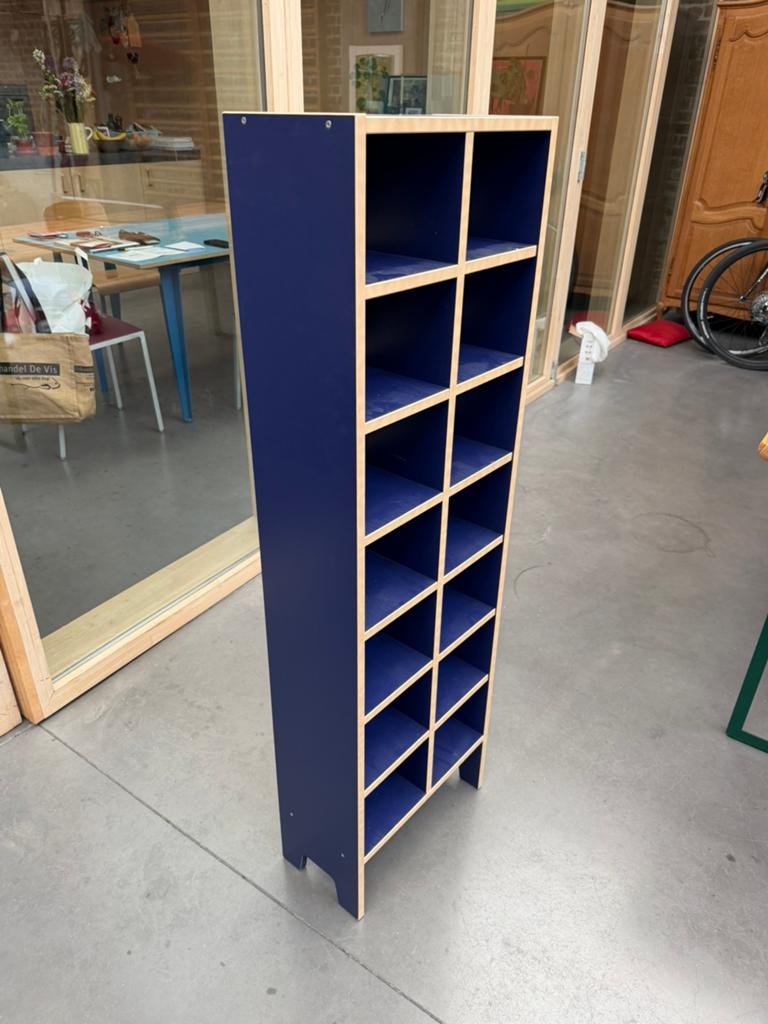 Houten CD rek blauw, Huis en Inrichting, Ophalen, Gebruikt, 75 tot 150 discs, Cd's