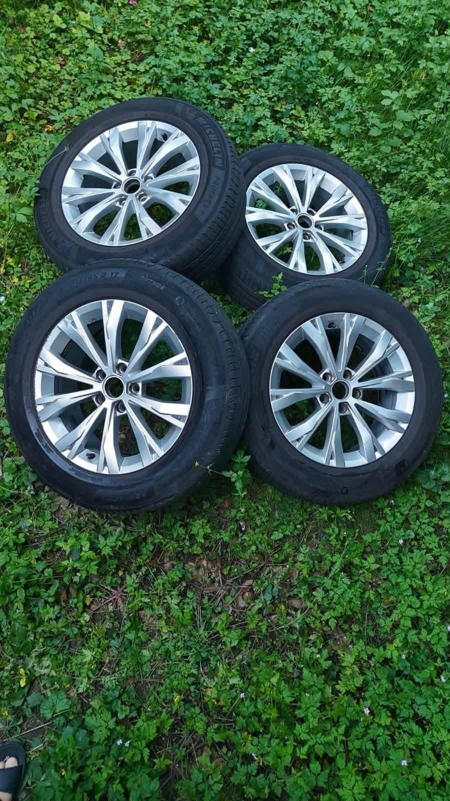 ​ Vend 4 Jantes 17" NEUVES + Pneus Michelin Primacy 4 NEUF, Ophalen, 17 inch, Band(en)