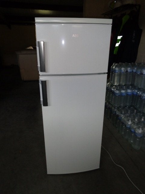 frigo met diepvries, Ophalen, 150 tot 200 liter, Met aparte vriezer, Zo goed als nieuw