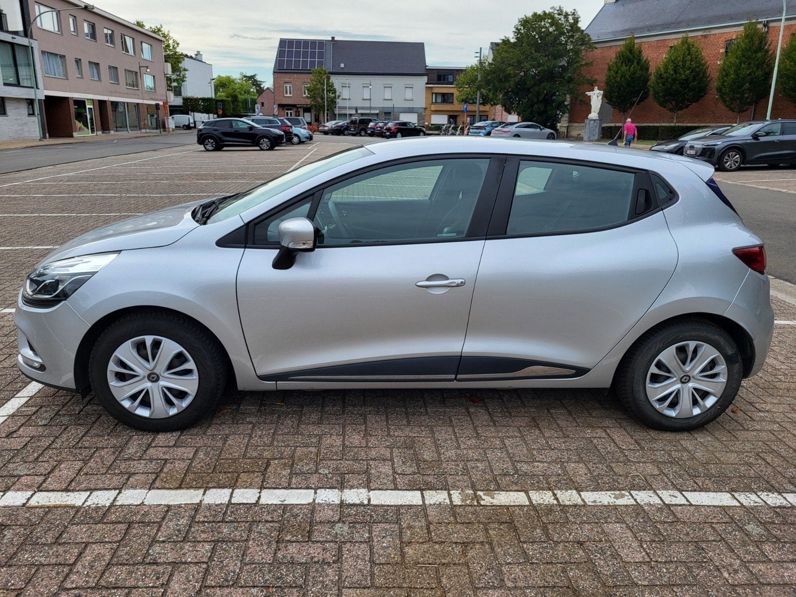 Renault Clio 2018 • 91k km • Zeer nette staat, Auto's, Voorwielaandrijving, 898 cc, Stof, Euro 6