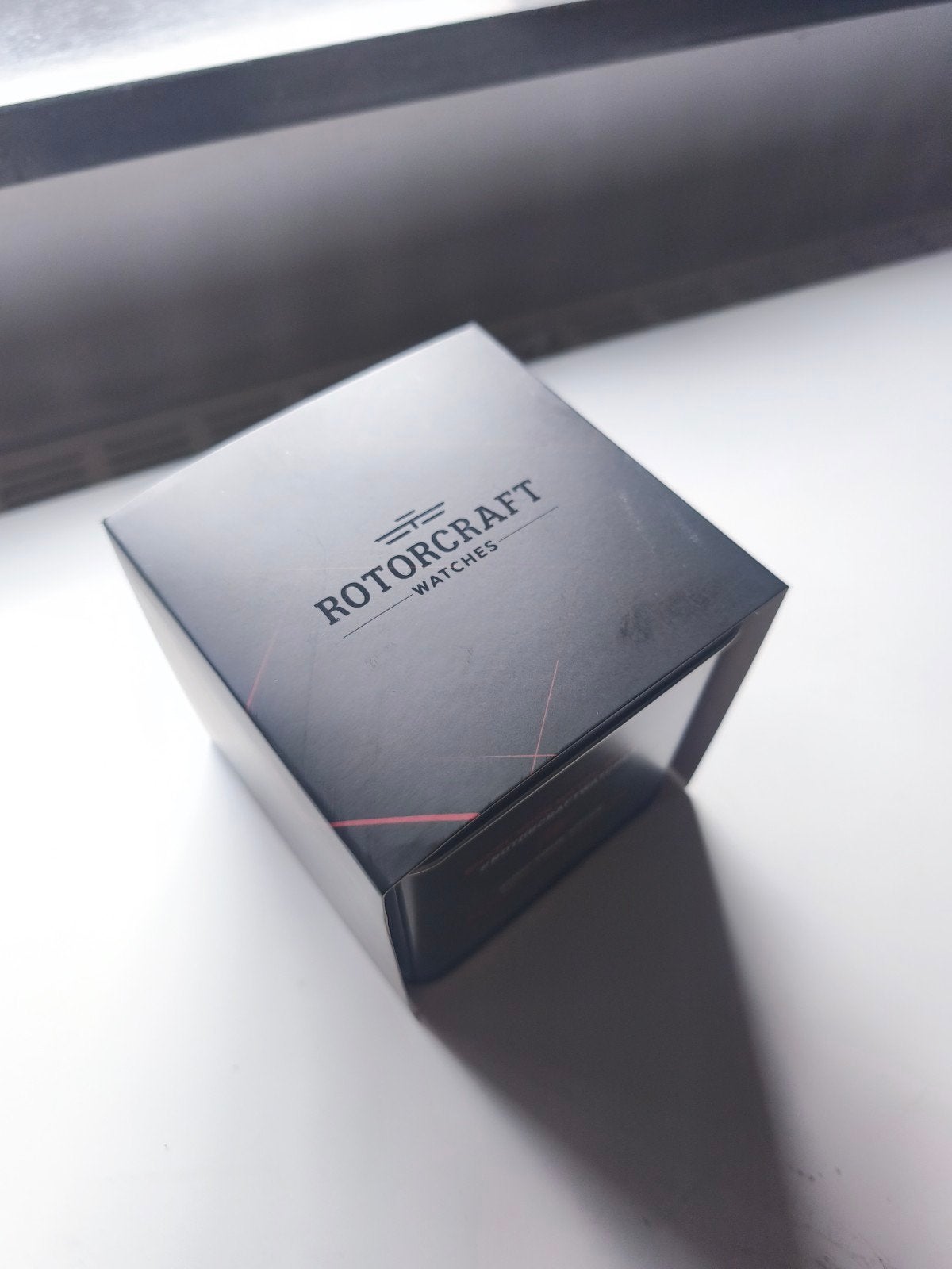 La montre Gircraft, jamais portée, est neuve., Bijoux, Sacs & Beauté, Montres | Hommes, Enlèvement ou Envoi
