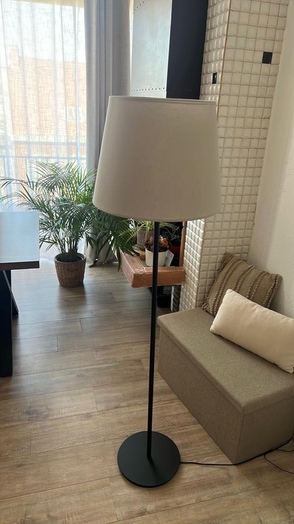 Lampadaire sur pied, Enlèvement, Neuf