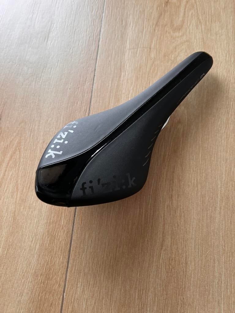 Zadel racefiets Fizik, Enlèvement, Comme neuf, Racefiets, Selle