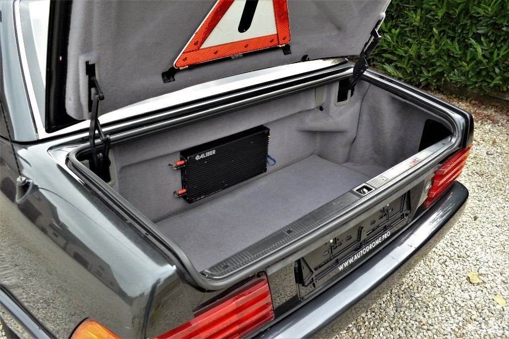 MERCEDES-BENZ - SL 300 - CUIR BEIGE - BVA