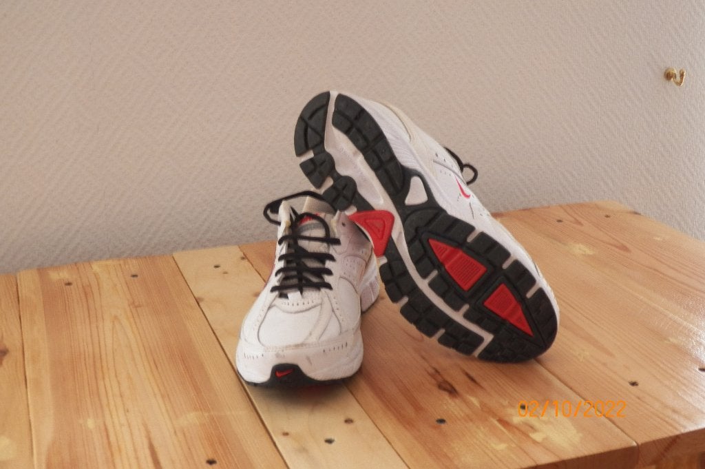 chaussure de sport Nike 50€, Vêtements | Hommes, Chaussures, NIKE, Comme neuf, Envoi, Chaussures de sport