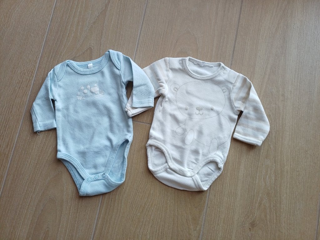 2 rompers met lange mouwen maat 50, Kinderen en Baby's, Ophalen of Verzenden, Gebruikt, Jongetje of Meisje, Nacht- of Onderkleding