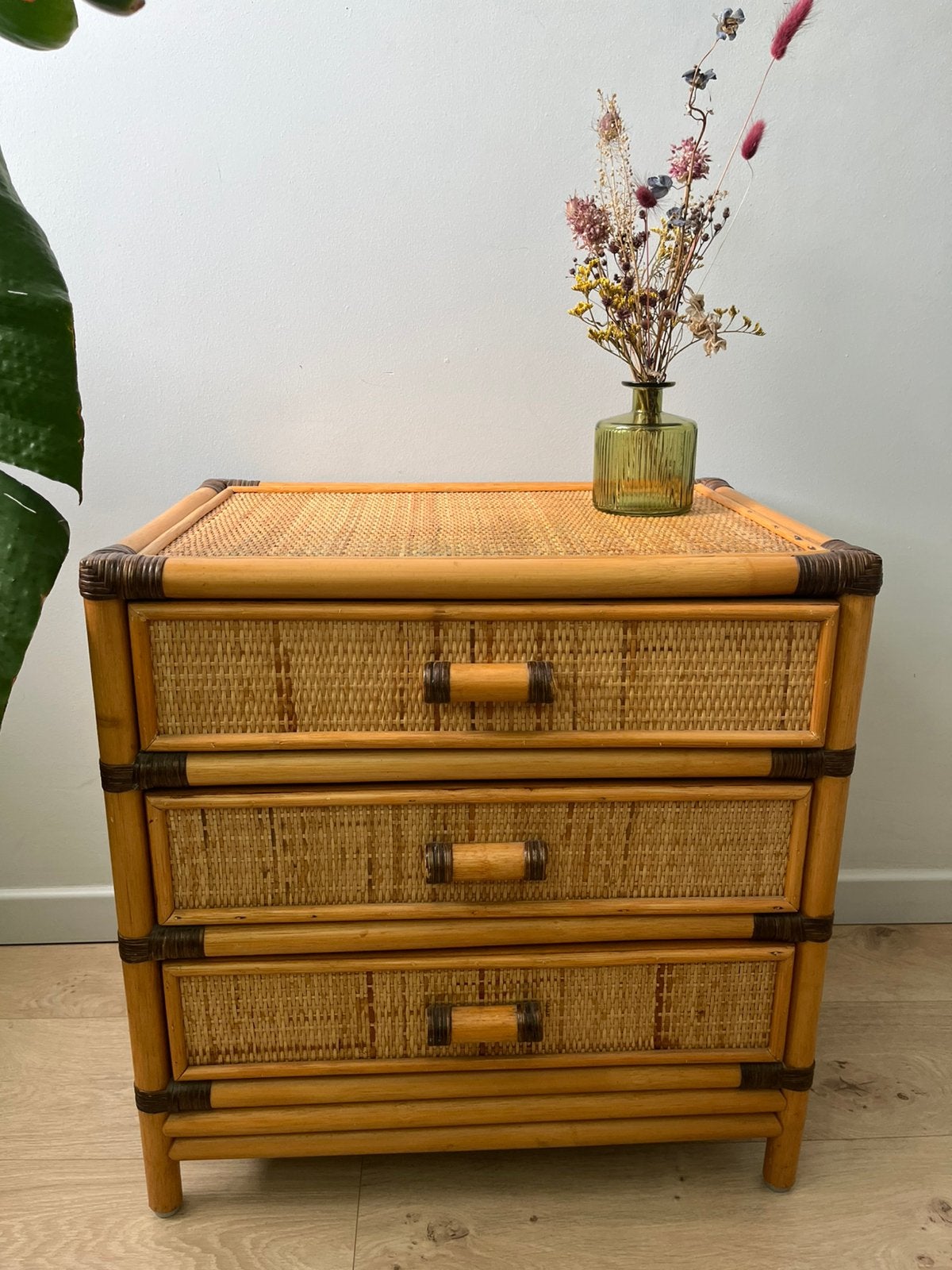 Vintage rotan/bamboe ladekast, Ophalen, Zo goed als nieuw