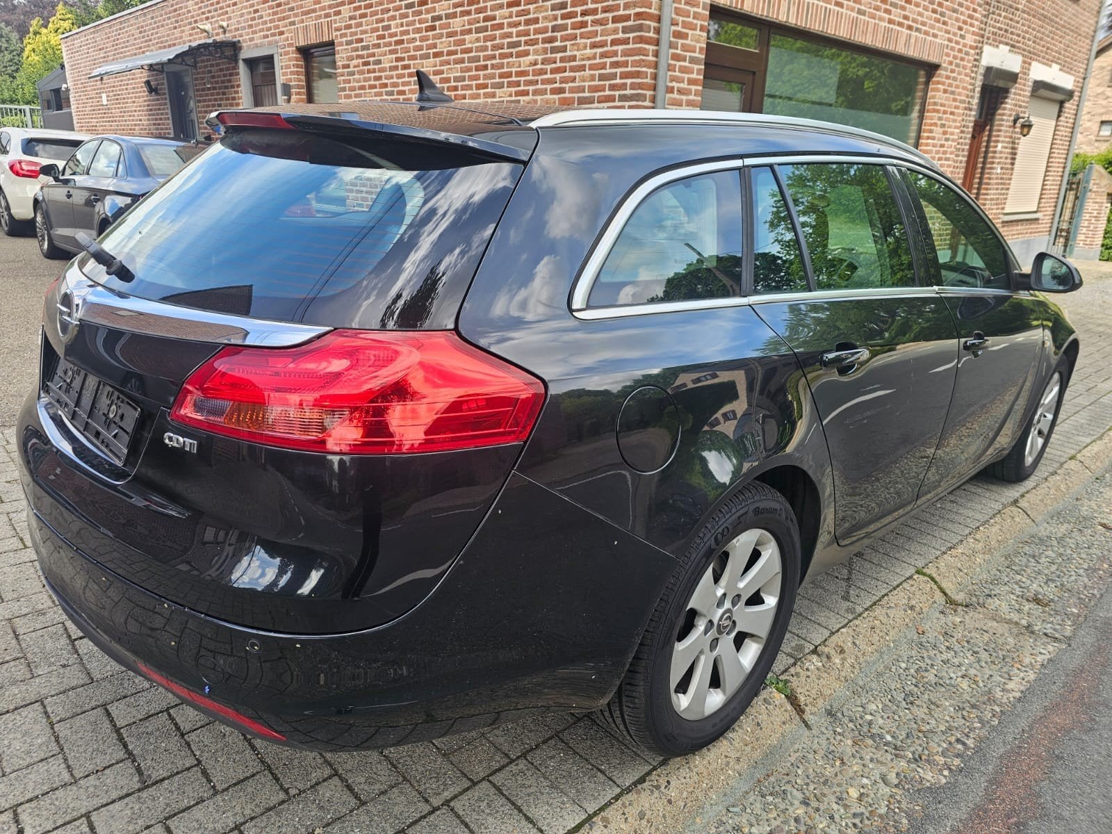 Opel insignia 2.0l automatique export, Autos, Opel, Particulier, Insignia, Climatisation automatique, Bluetooth, Rétroviseurs électriques