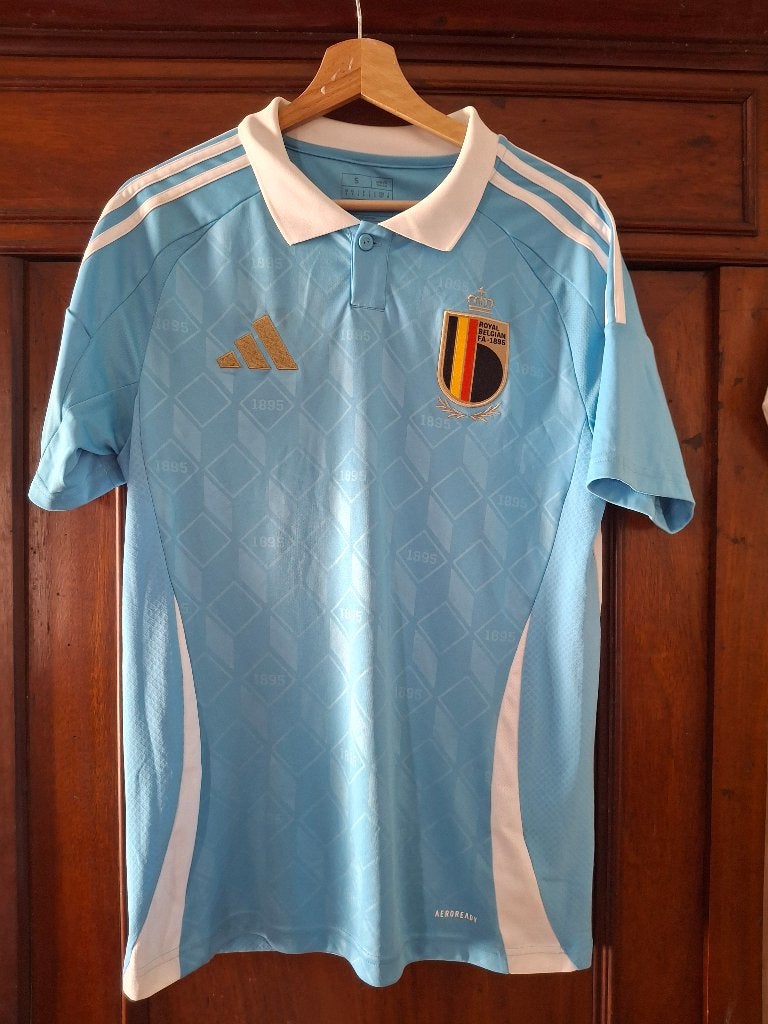 Voetbaltrui België EK 2024 maat S, Sport en Fitness, Voetbal, Maat S, Ophalen of Verzenden, Zo goed als nieuw, Shirt
