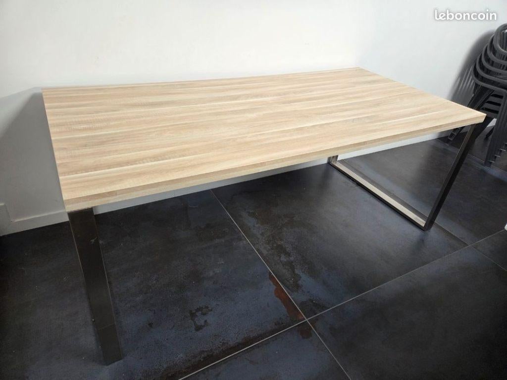 Table en stratifié état neuf 190x90 à saisir, 150 à 200 cm, Cinq personnes ou plus, Comme neuf, Enlèvement