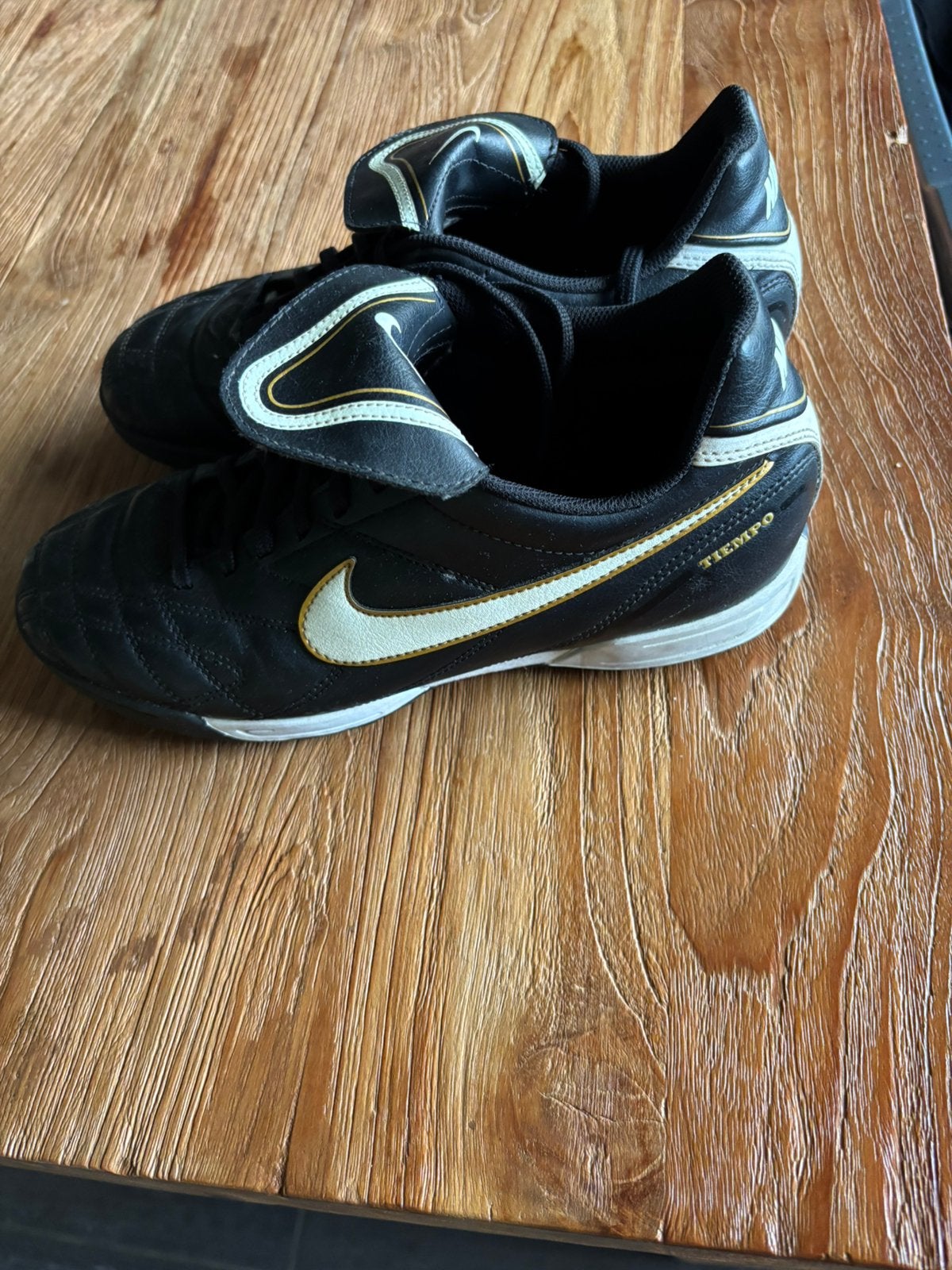 Voetbal schoenen kunstgras, Ophalen, Schoenen