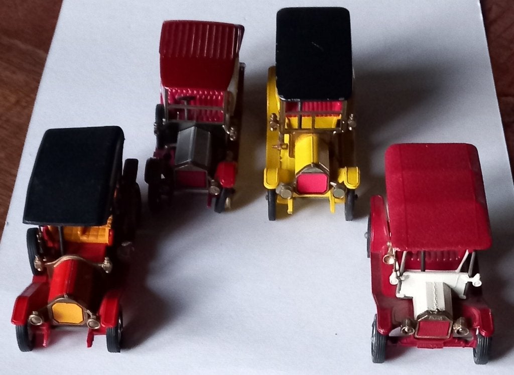 4 x Matchbox’ Rolls Royce-Peugeot-Ford Simplex, Hobby & Loisirs créatifs, Enlèvement ou Envoi, Utilisé, Matchbox