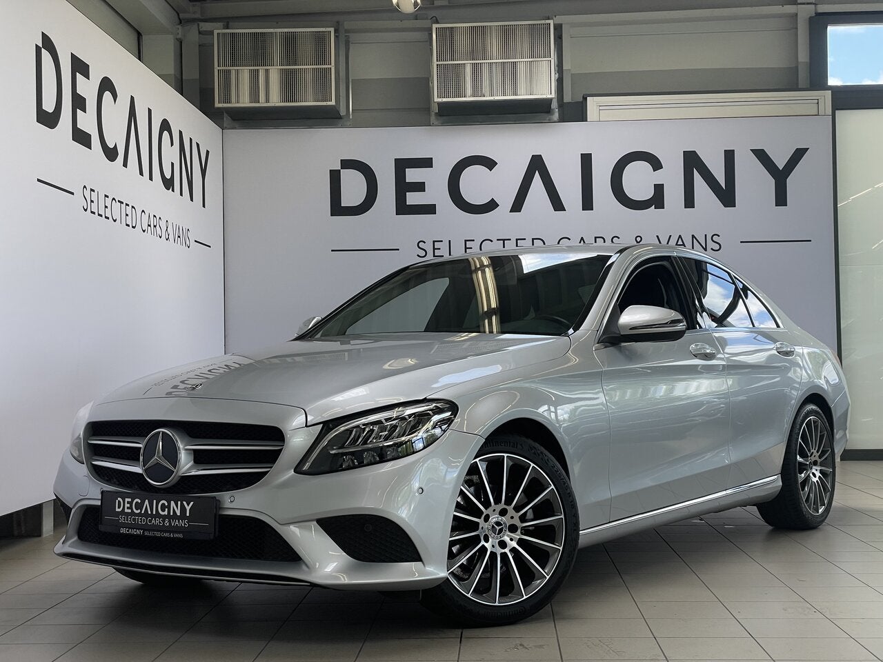Mercedes-Benz C 180 1.5T *Trekhaak*Camera*Carplay, Autos, Mercedes-Benz, 0 kg, Argent ou Gris, Achat, Entreprise