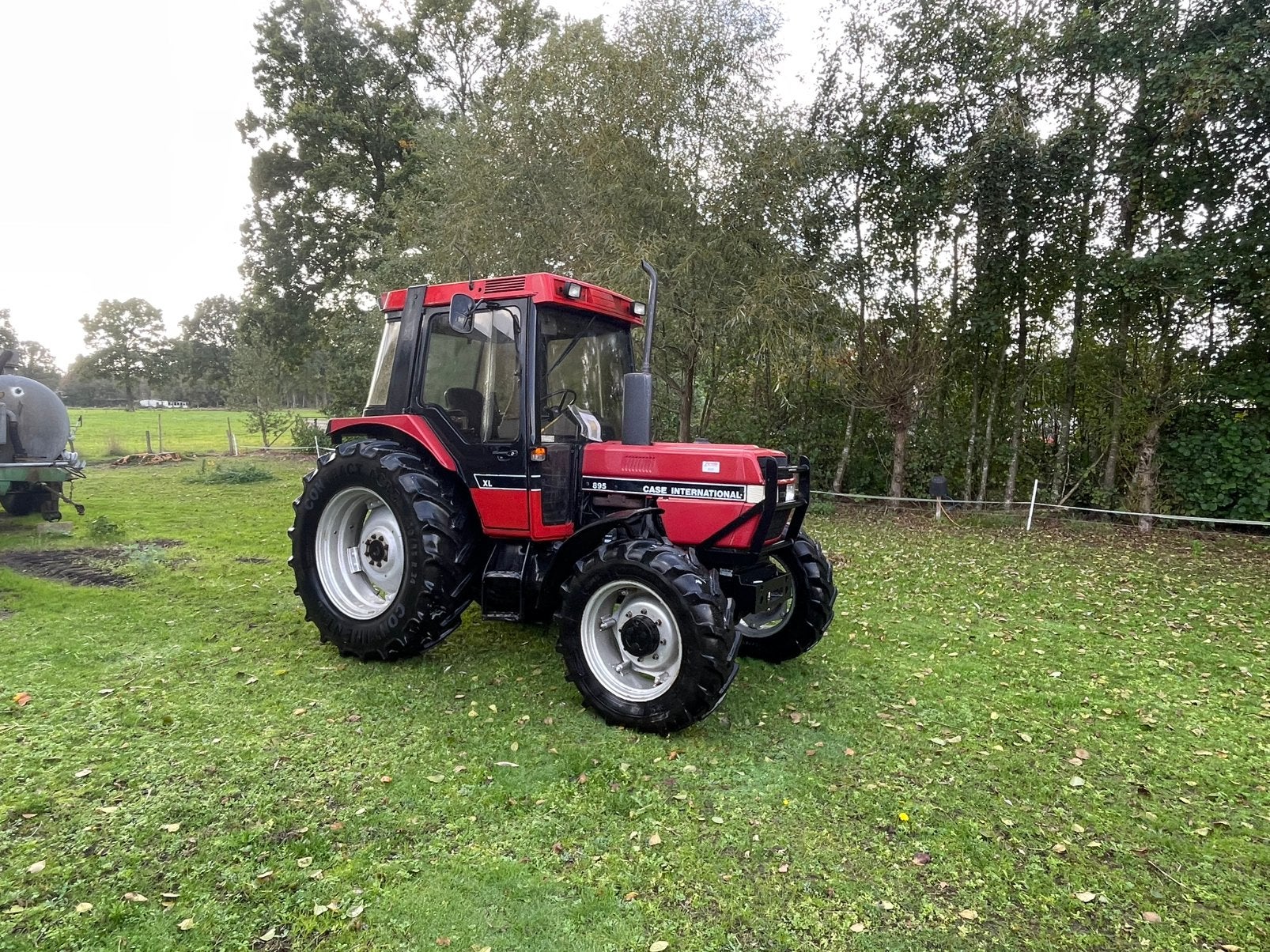Case International 895, Ophalen