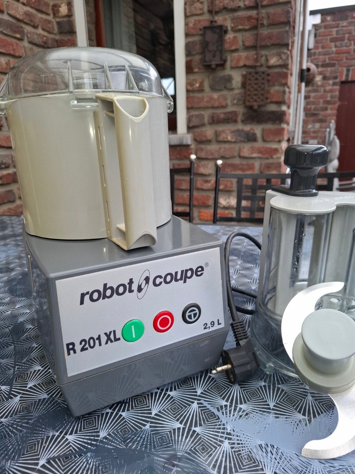 Robot Coupe R 201XL  2,9L, Enlèvement