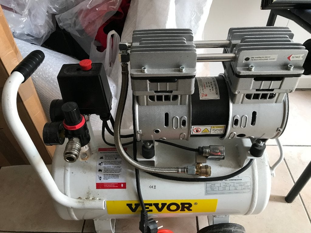 compresseur d'air, Bricolage & Construction, Moins de 200 litres/min, Enlèvement, 25 à 100 litres, Réduction de bruit