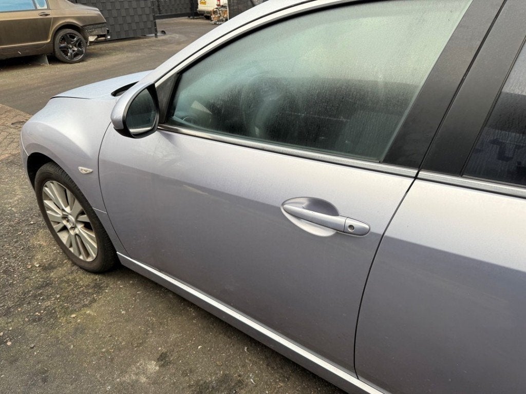 PORTE AVANT GAUCHE Mazda 6 (GH12 / GHA2) (01-2007/07-2013), Hitdorfer Straße 73
51371  Leverkusen, DE, Mazda, Utilisé, Porte