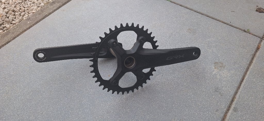 Pédalier shimano grx 600, Vélos & Vélomoteurs, Neuf, Pédalier ou Pédales, Aluminium, Shimano