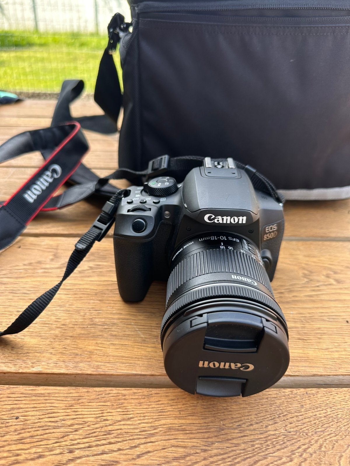 Canon EOS 850D, Audio, Tv en Foto, Ophalen, Gebruikt, Canon, Schoudertas
