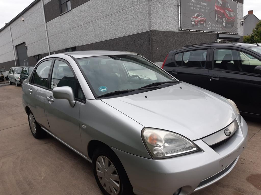 Suzuki liana 1,3 club, airco in, Auto's, Suzuki, Zwart, Zwart, 5 deurs, Particulier