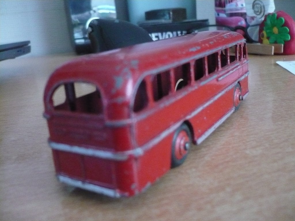 dinky toys bus, Hobby & Loisirs créatifs, Enlèvement ou Envoi, Utilisé, Bus ou Camion, Dinky Toys