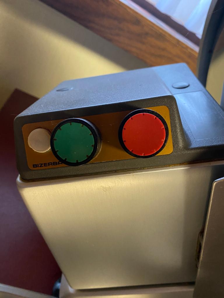 Bizerba snijmachine., Zakelijke goederen, Ophalen