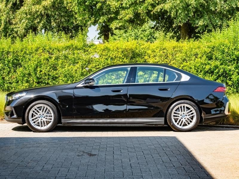 BMW i5 xDrive40 Berline, Auto's, Automaat, Zwart, I5, 5 deurs