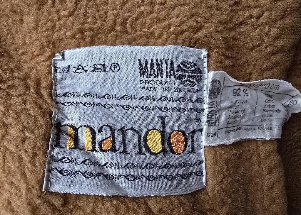 Deken Mandor 220/240, Ophalen of Verzenden, Zo goed als nieuw, Tweepersoons, Bruin