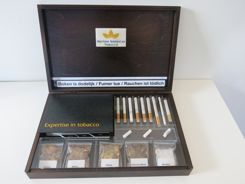American Tobacco Demonstratiekist - "Expertise in Tobacco", Ophalen of Verzenden, Zo goed als nieuw