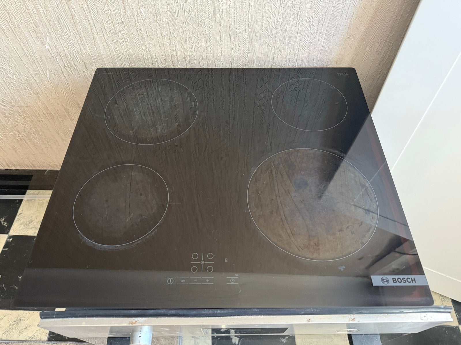 Kookplaat Bosch, Elektronische apparatuur, Kookplaten, Ophalen, Keramisch, 4 kookzones, Zo goed als nieuw