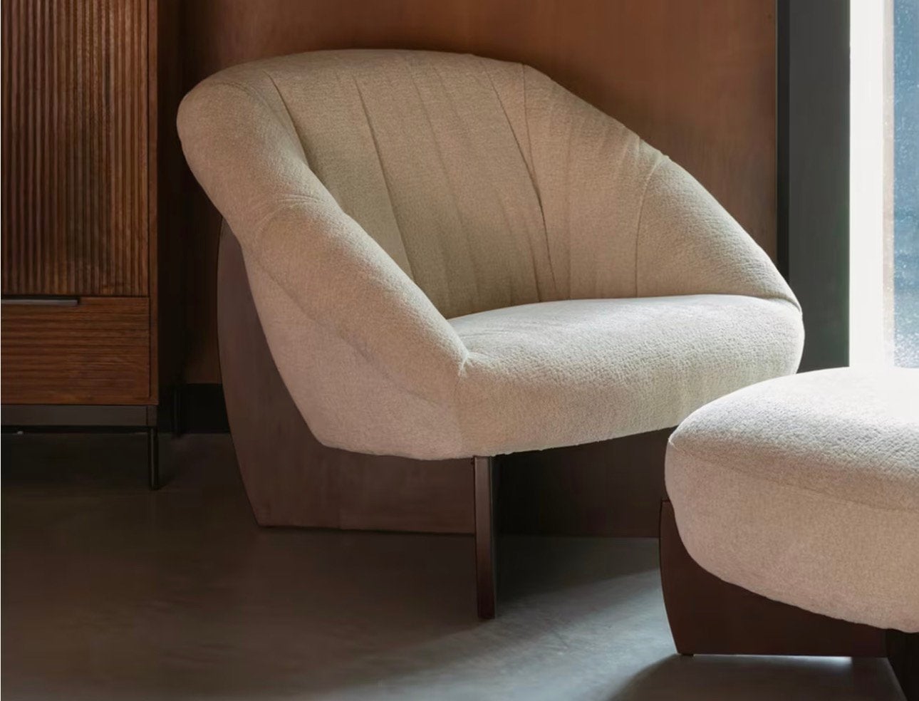 Fauteuil + poef, Ophalen, Zo goed als nieuw