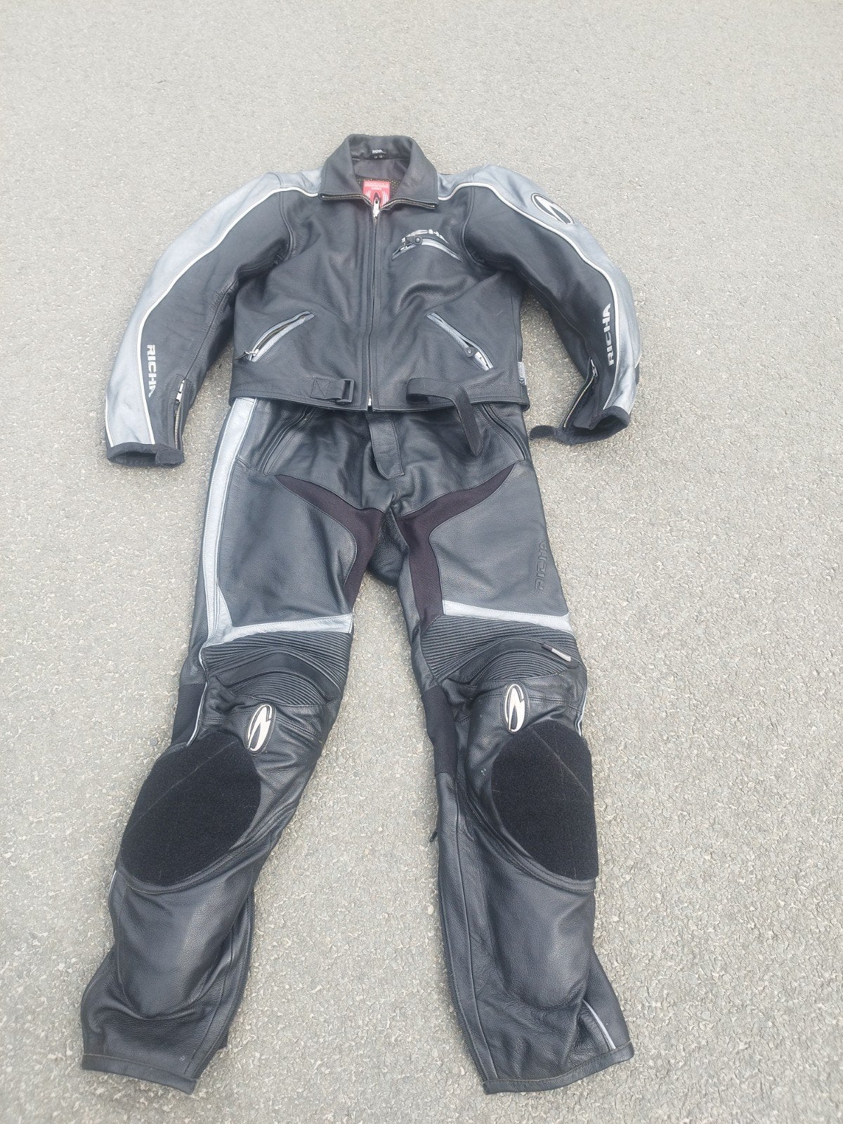 Motorpak, Motoren, Ophalen
