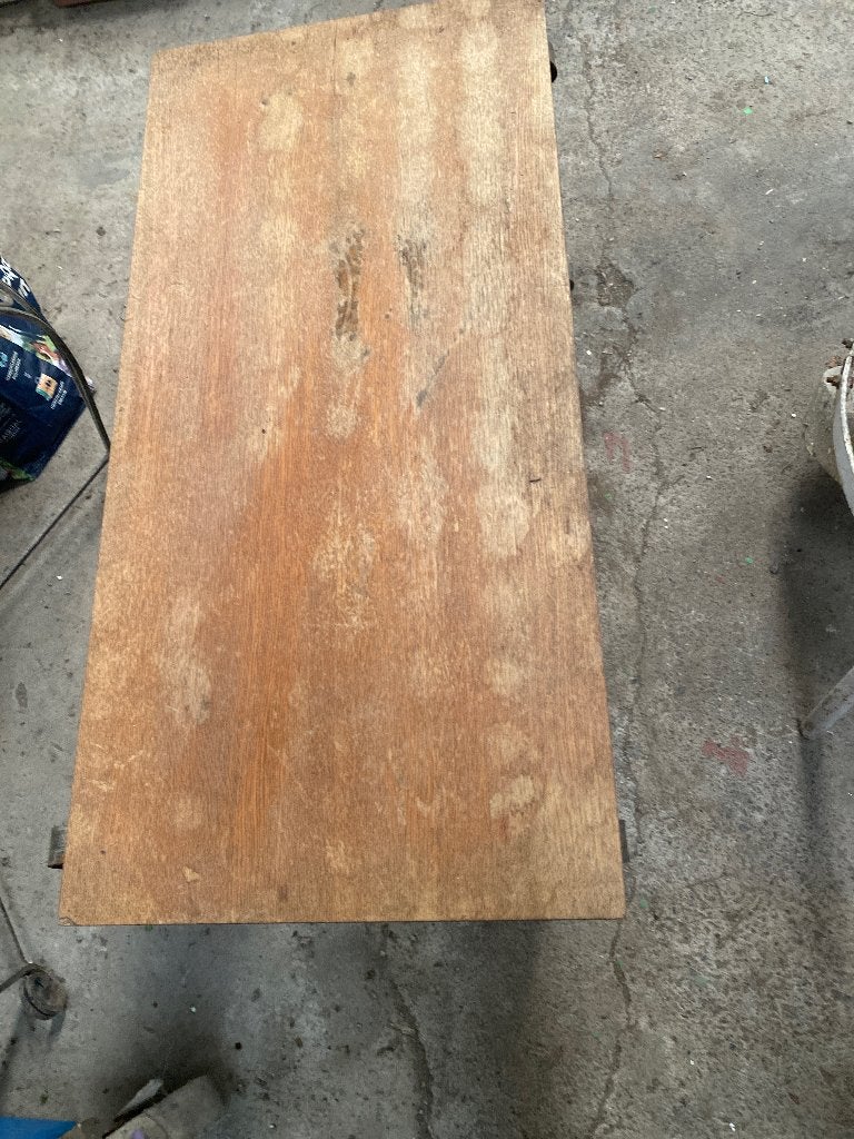 Table bois et fer forger, Enlèvement