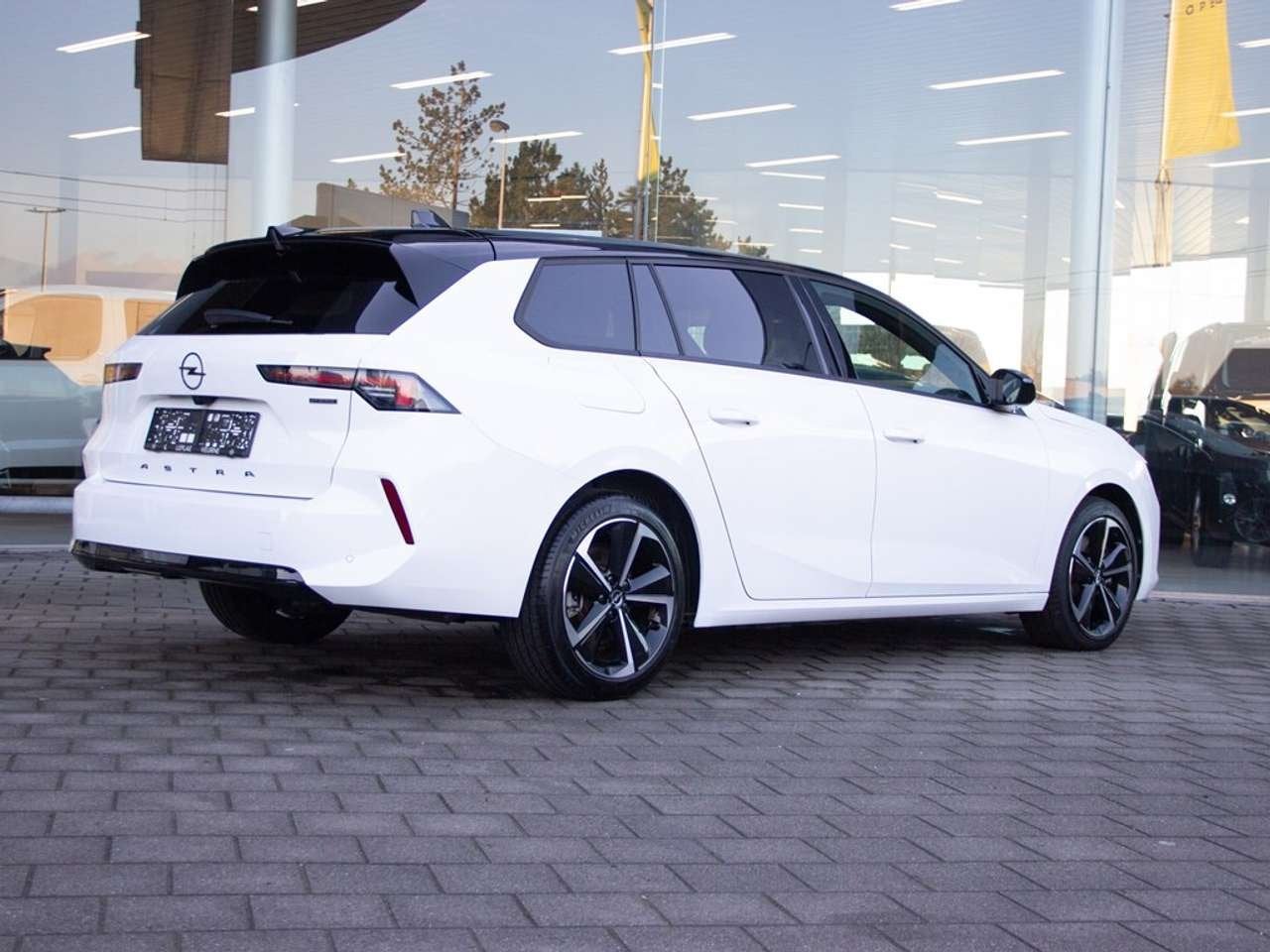 Opel Astra ST GS PLUG IN HYBRID 180PK, Auto's, Opel, 179 pk, Wit, Parkeersensor, Bedrijf