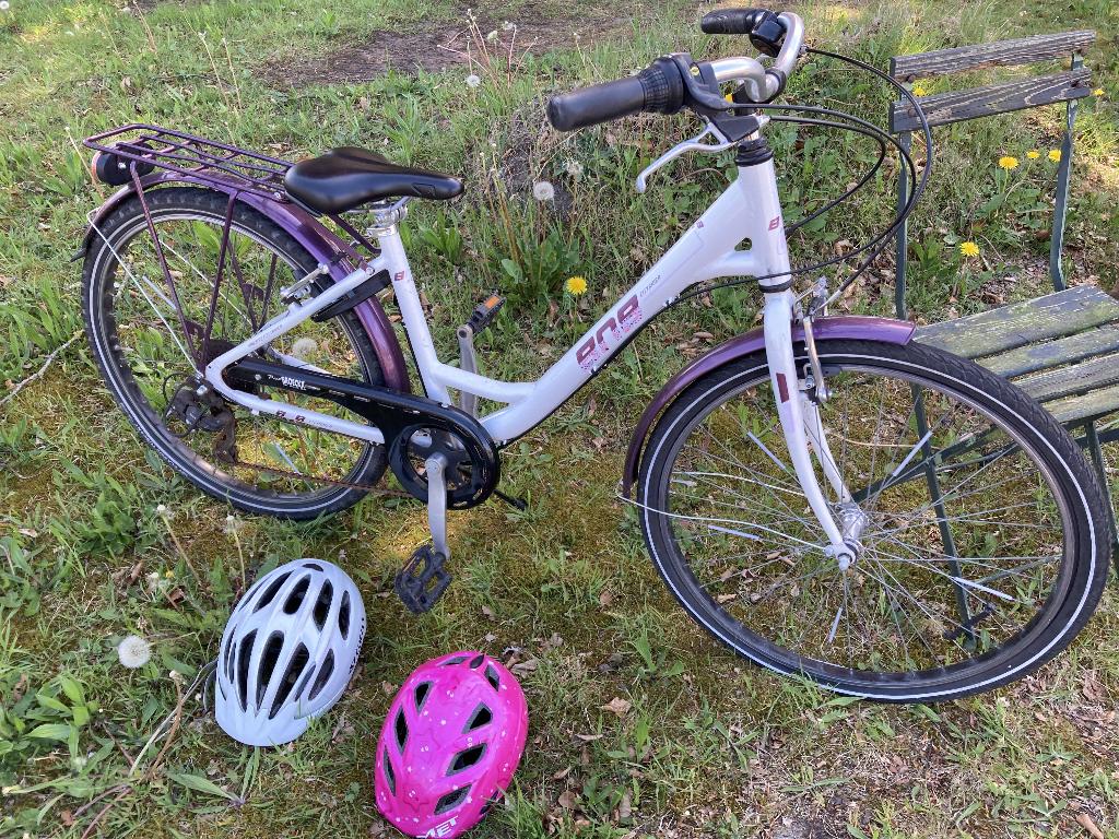 kinderfiets 26inch BNB in mooie staat 130 euro + gratis helm, Ophalen, Gebruikt