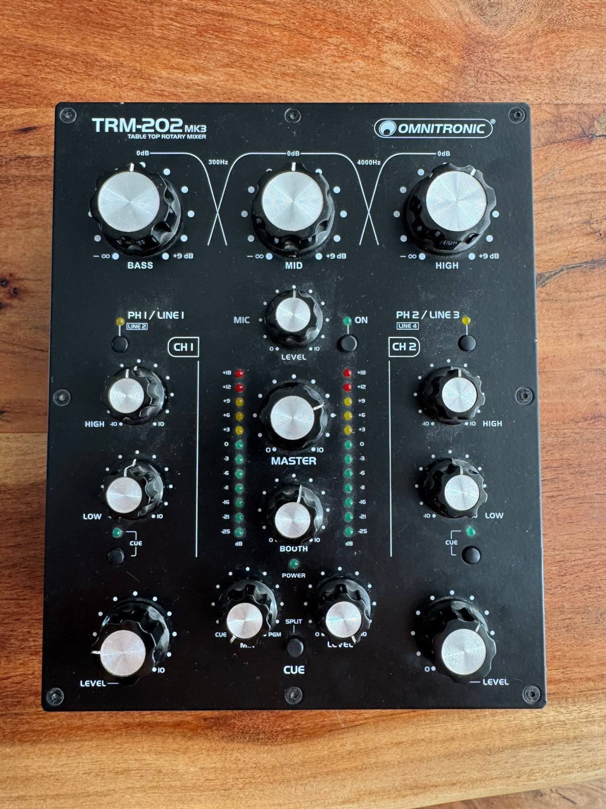 Omnitronic trm 202 MK3 rotary mixer, Enlèvement, Comme neuf