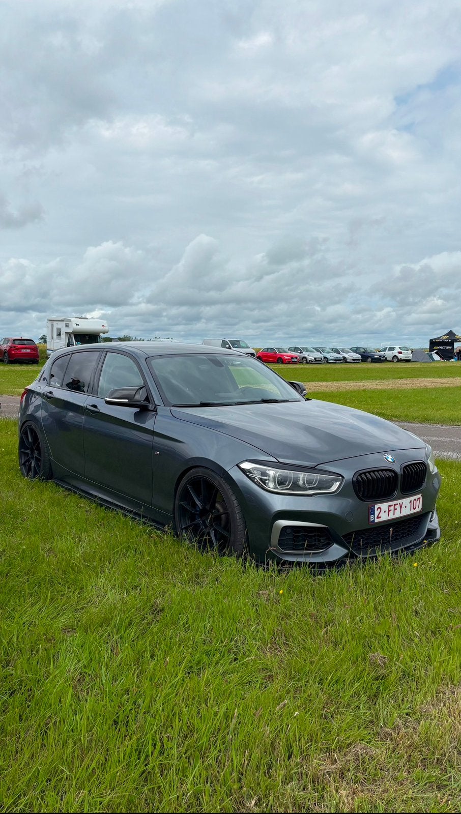 BMW 120i, Autos, Argent ou Gris, Achat, Boîte manuelle, Alcantara