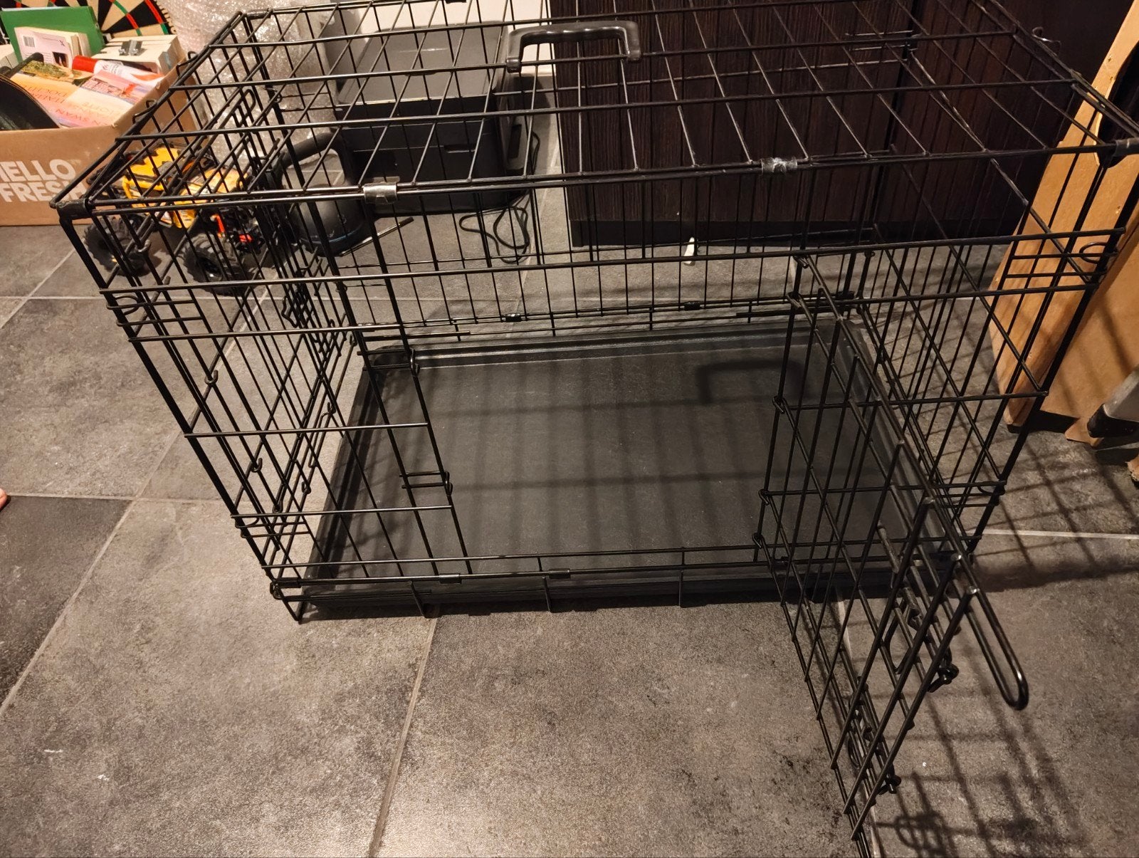 honden bench zwart, Dieren en Toebehoren, Ophalen, Minder dan 65 cm, Hondenhok, Zo goed als nieuw