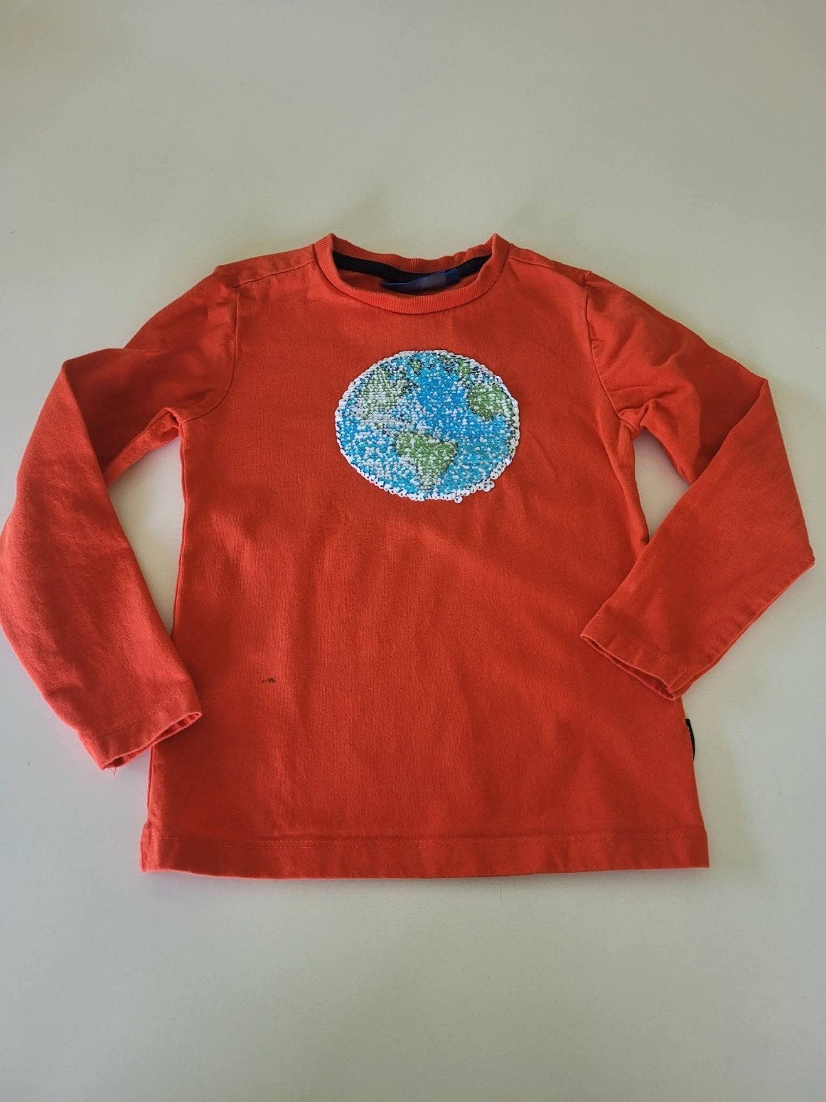 Rode longsleeve met omkeerbare pailetten maat 110  Someone, Kinderen en Baby's, Kinderkleding | Maat 110, Ophalen