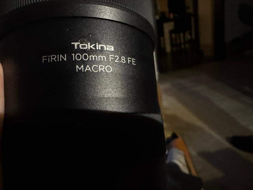 Tokina 100mm F/2.8 FE macrolens voor Sony E, Audio, Tv en Foto, Foto | Lenzen en Objectieven, Gebruikt, Macrolens, Ophalen of Verzenden