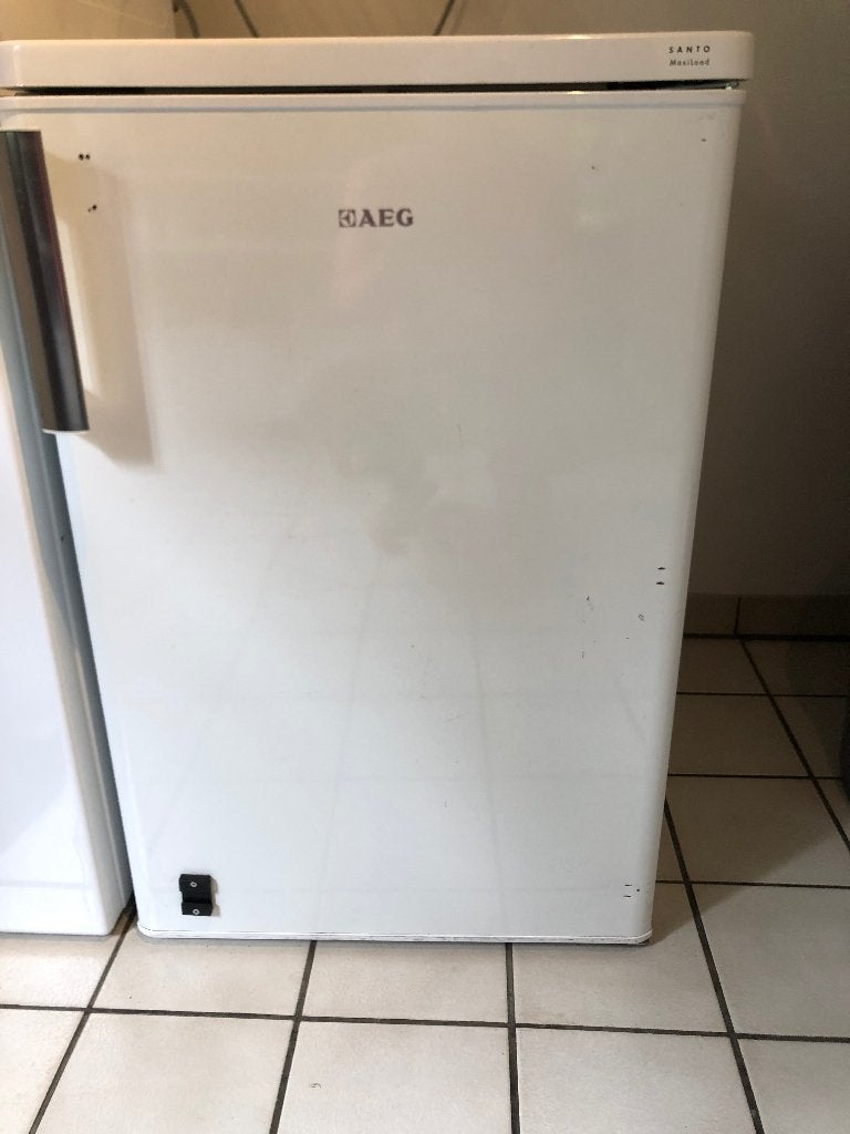 Mini ijskast AEG met vriesvak, Electroménager, Classe énergétique A ou plus économe, Avec compartiment congélateur, Enlèvement