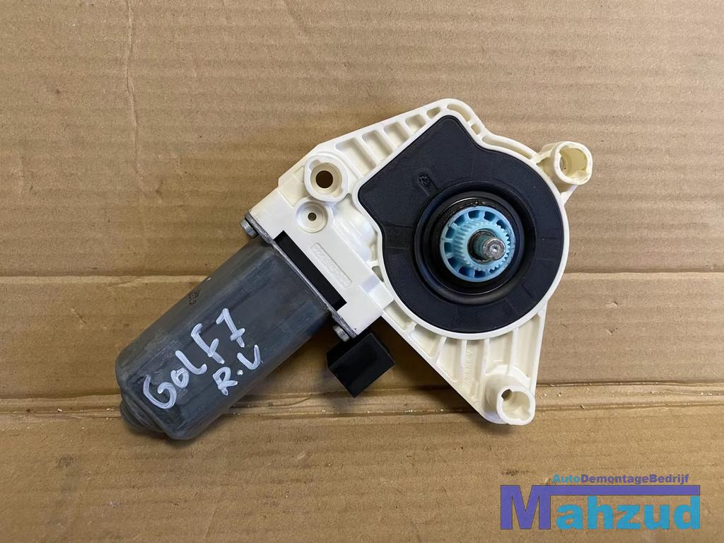 VW GOLF 7 Rechts voor Raammotor 5Q4959802B 2012-2020, Gebruikt, Volkswagen, Volkswagen AG, Vw@volkswagen.de
