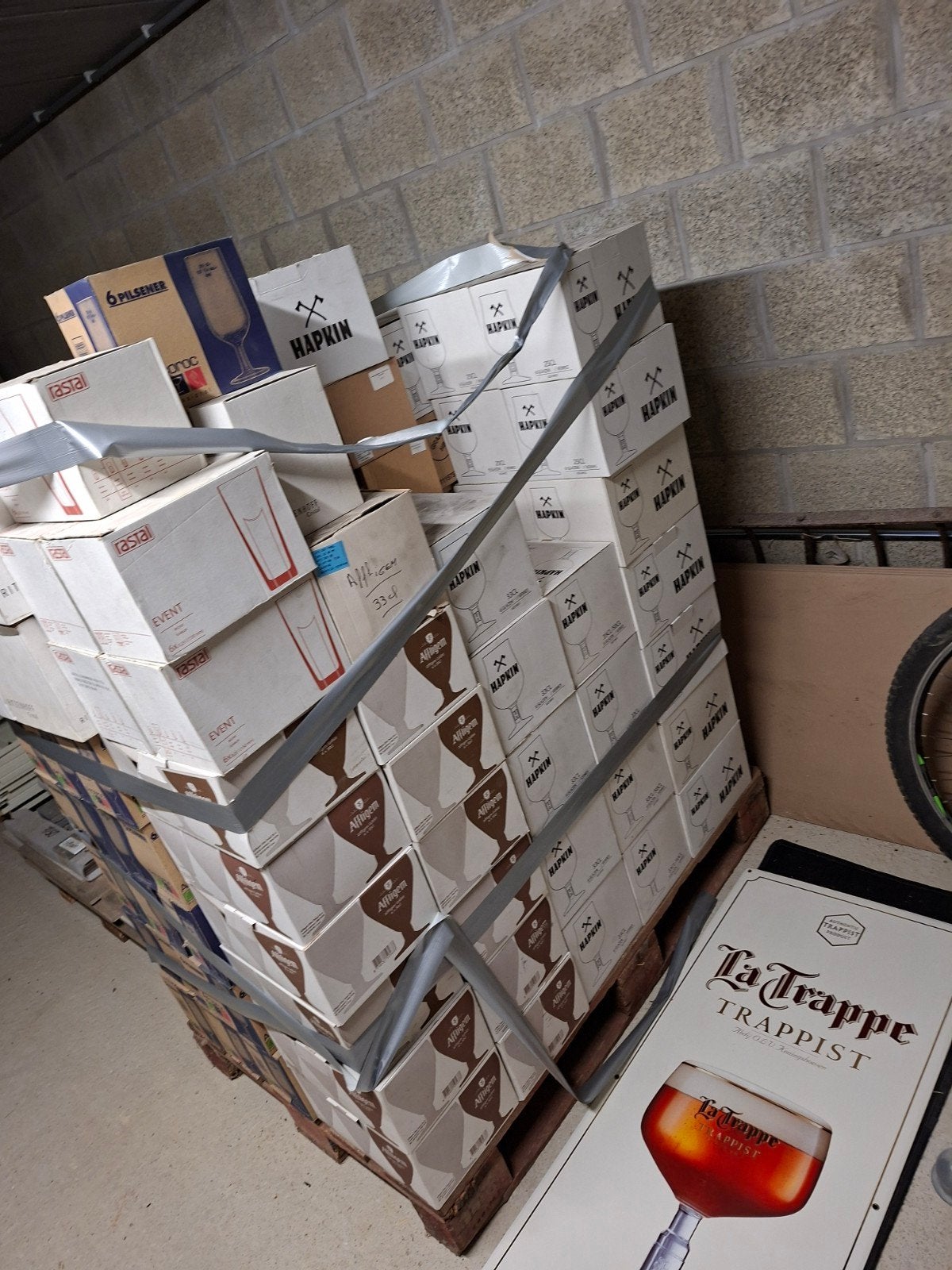 Différents verres a bieres, Collections, Enlèvement
