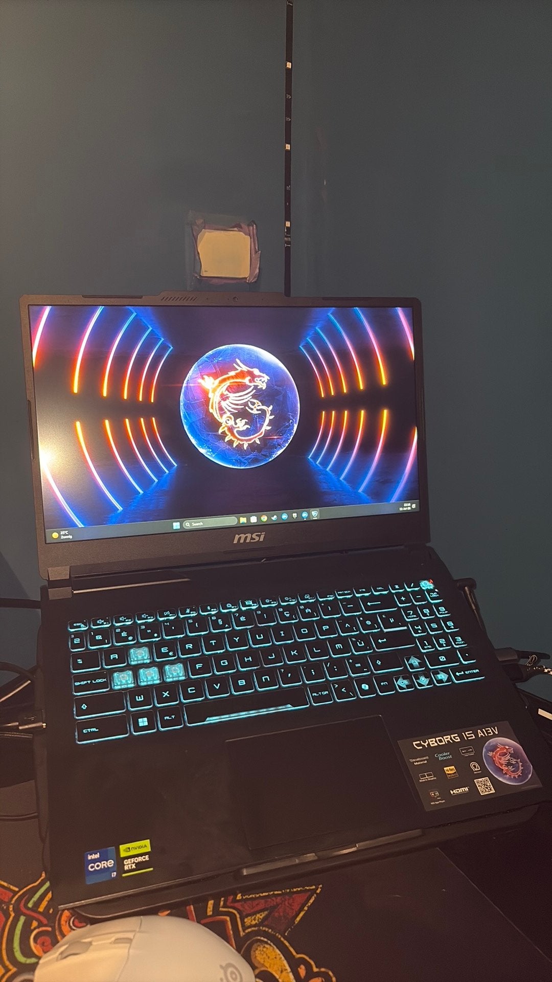MSI CYBORG 15 A13V, Informatique & Logiciels, Ordinateurs portables Windows, Comme neuf, 15 pouces, SSD, 4 Ghz ou plus, 16 GB