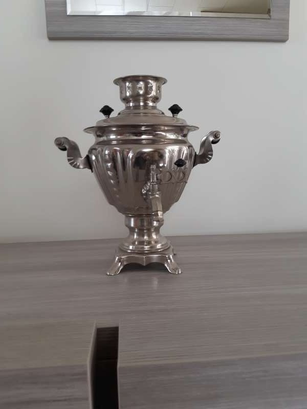 Samovaar nieuw, 15eur, Huis en Inrichting, Ophalen, Overige stijlen, Nieuw, Metaal
