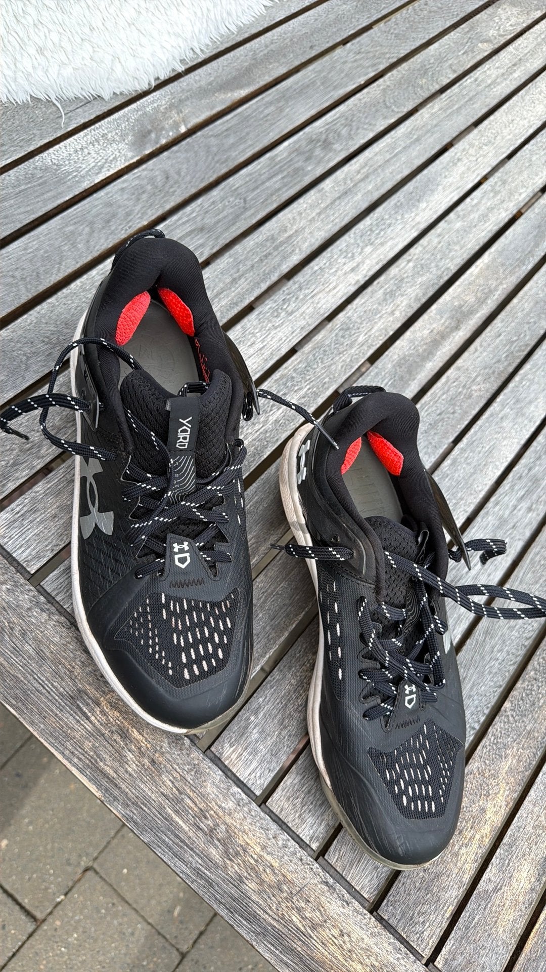 Underarmour baseball cleats 40,5, Sport en Fitness, Honkbal en Softbal, Ophalen, Gebruikt, Schoenen