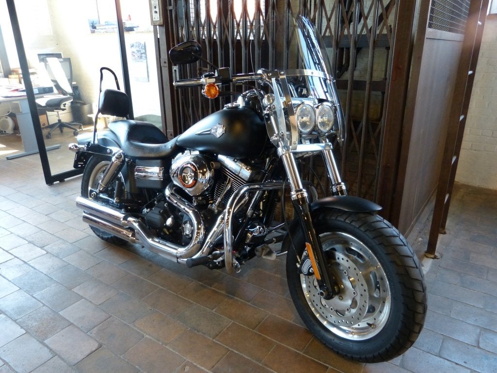 Harley-Davidson DYNA Fat Bob, Plus de 35 kW, Info@freedom-machines.be, 1584 cm³, Autre