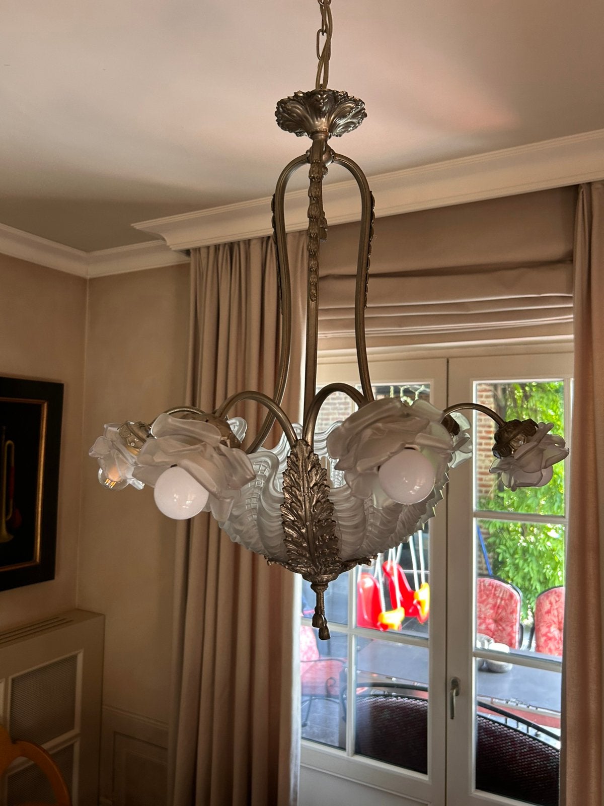 Lustre Art Deco Belge, Enlèvement