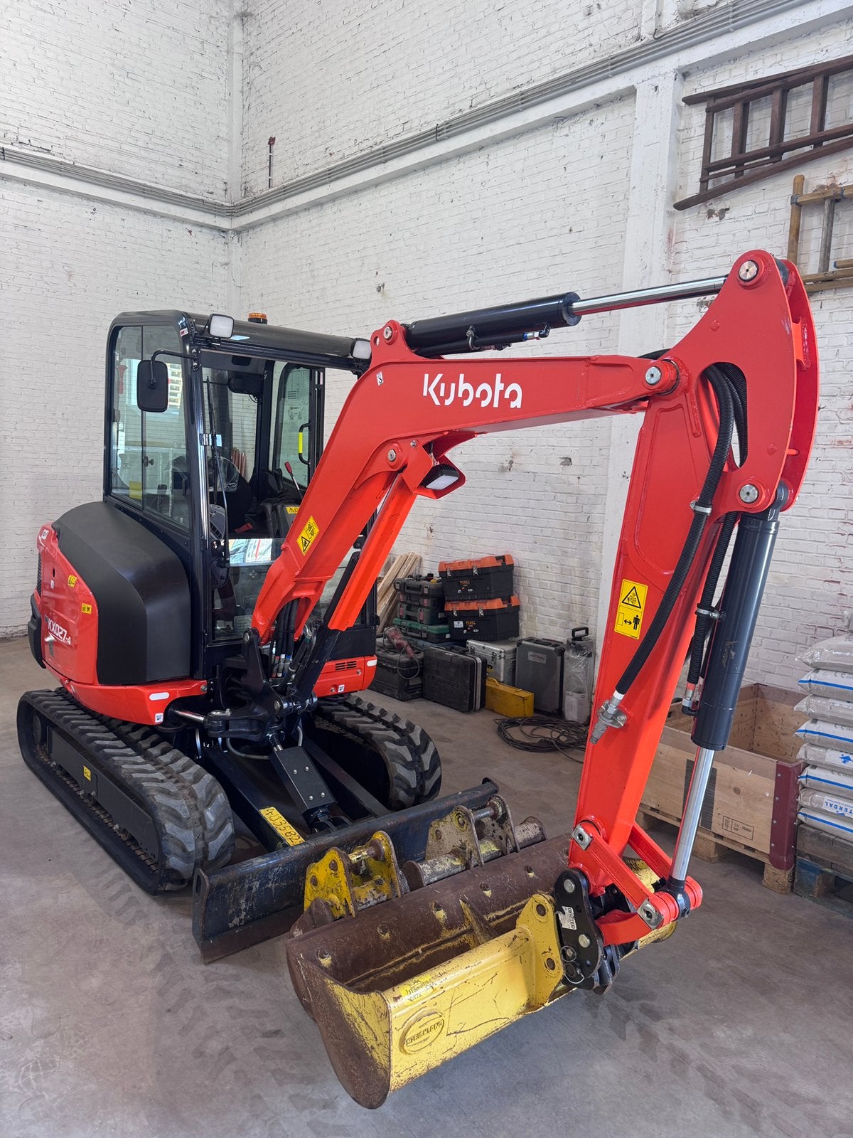 Te Koop – Kubota KX027-4 – 2025 – 166u – Cabine – Topstaat, Enlèvement, Excavatrice