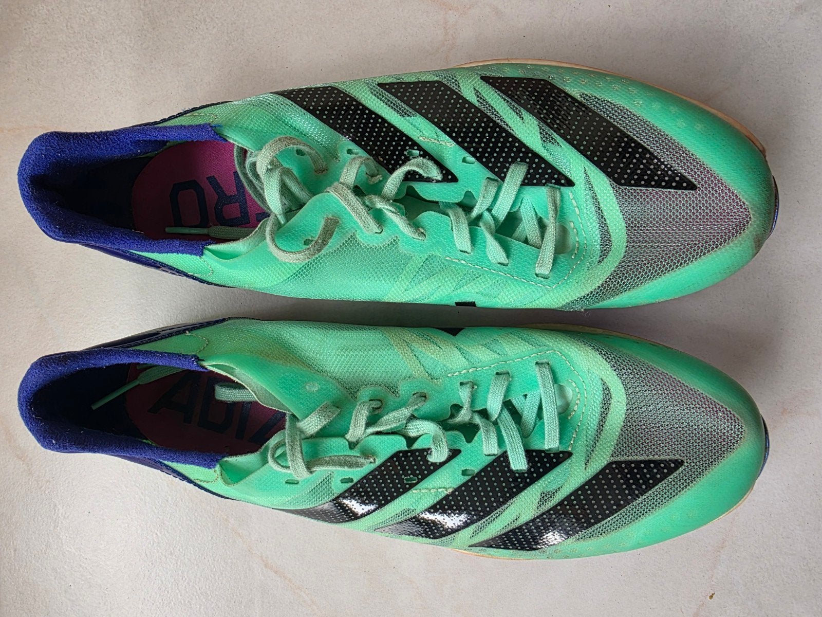 spikes, Adidas, Course à pied, Enlèvement ou Envoi, Utilisé